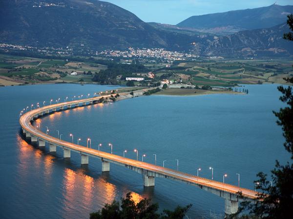 Σέρβια και Βελβεντό: Οι ιστορικές κωμοπόλεις της Κοζάνης