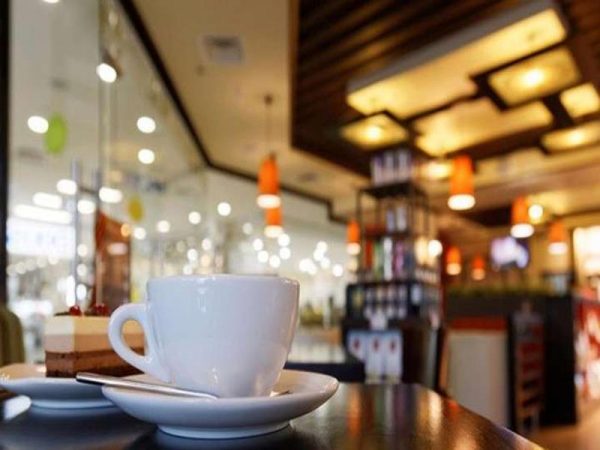 «Πικρό καφέ» σέρβιρε το 2022 στην καφεστίαση - Προβληματισμός για το 2023 - Οικονομικός Ταχυδρόμος
