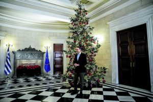 Ο Κυριάκος και τα πνεύματα των Χριστουγέννων