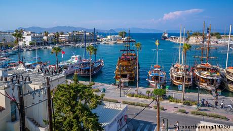 Ελληνοτουρκική φιλία (και) με τουριστική βίζα