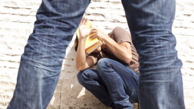 Άνοιξη: Συμπλοκή ανηλίκων σε Γυμνάσιο - Στο νοσοκομείο μαθητής που έχασε τις αισθήσεις του