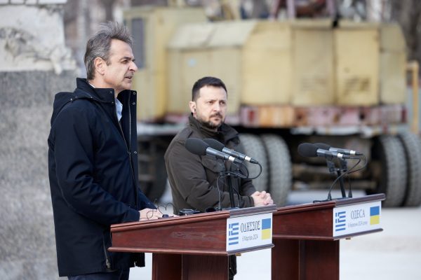 Ουκρανία: Η ανάρτηση του Ζελένσκι και η αντίδραση του Μαξίμου