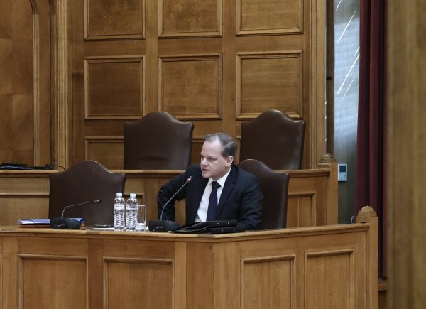 Συνεχίζεται το άδειασμα στον Καραμανλή – «Δεν θα ήμουν υποψήφιος αν είχα πολιτική ευθύνη», λέει ο Φλωρίδης