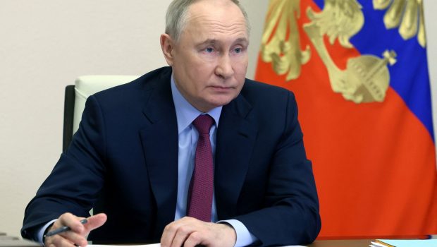Βλαντιμίρ Πούτιν: «Δεν θα επιτεθούμε στο ΝΑΤΟ, αλλα...»