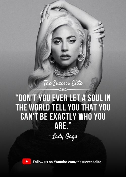 «Δεν φοβάμαι τα ελαττώματά μου. Λατρεύω τις ατέλειές μου» Lady Gaga