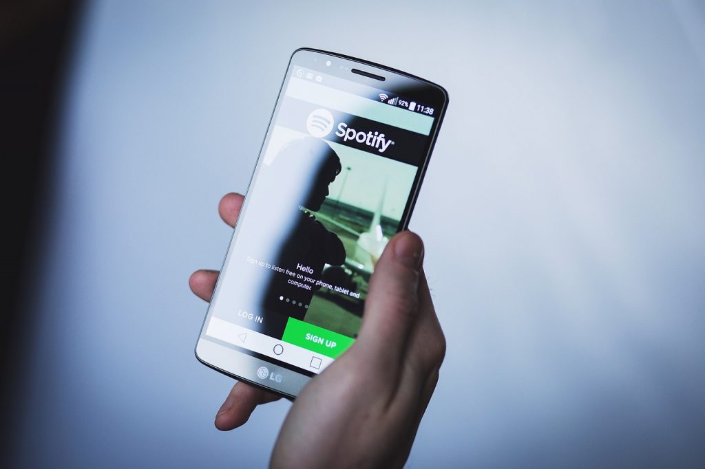 Spotify: Με τεχνητή νοημοσύνη θα «μάθει» τι συμβαίνει στο μυαλό μας και θα μας προτείνει τραγούδια - Οικονομικός Ταχυδρόμος