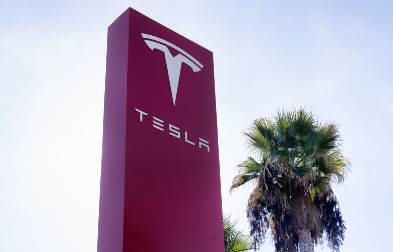 H Tesla θα απολύσει πάνω από το 10% του προσωπικού της παγκοσμίως – News.gr