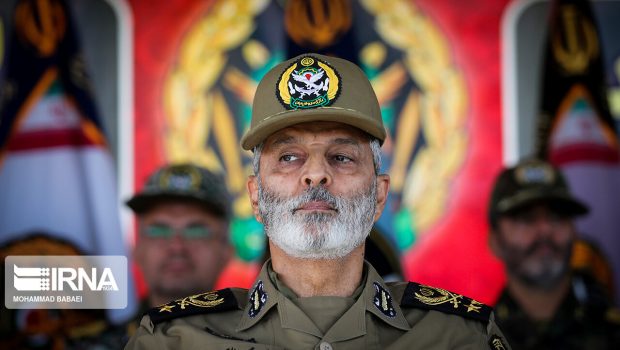 Ιράν: Ο αρχηγός του στρατού υπόσχεται «Καταιγιστική» απάντηση σε οποιαδήποτε επίθεση