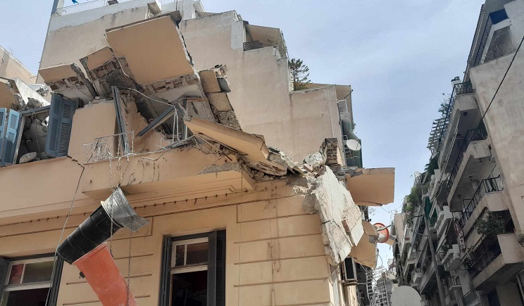 Πειραιάς: Κρατείται ο εργολάβος του κτιρίου που κατέρρευσε - Ελεύθεροι οι εργάτες