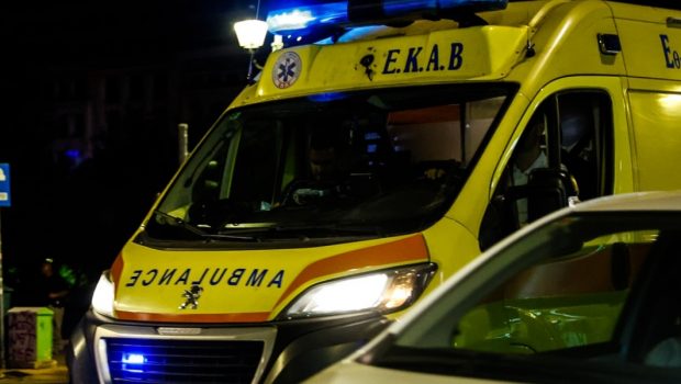 Θεσσαλονίκη: Σοβαρό τροχαίο στη Θεσσαλονίκη - ΙΧ παρέσυρε ποδηλάτη - Στο νοσοκομείο ο 17χρονος