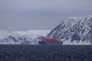 Η Αρκτική δεν καταλαβαίνει από πολέμους – «Δώστε τα χέρια τώρα», λέει επιστήμονας σε ΗΠΑ και Ρωσία