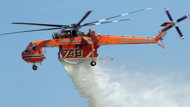 Φωτιά στην Περιφερειακή Αιγάλεω στον Ασπρόπυργο