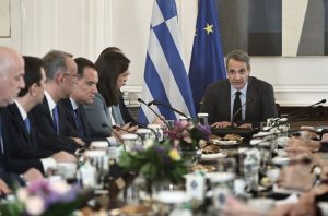 Σε εξέλιξη το υπουργικό συμβούλιο – Δείτε την εισήγηση Μητσοτάκη