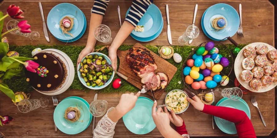 Τι να κάνετε για να αποφύγετε την υπερκατανάλωση τροφής στο πασχαλινό τραπέζι