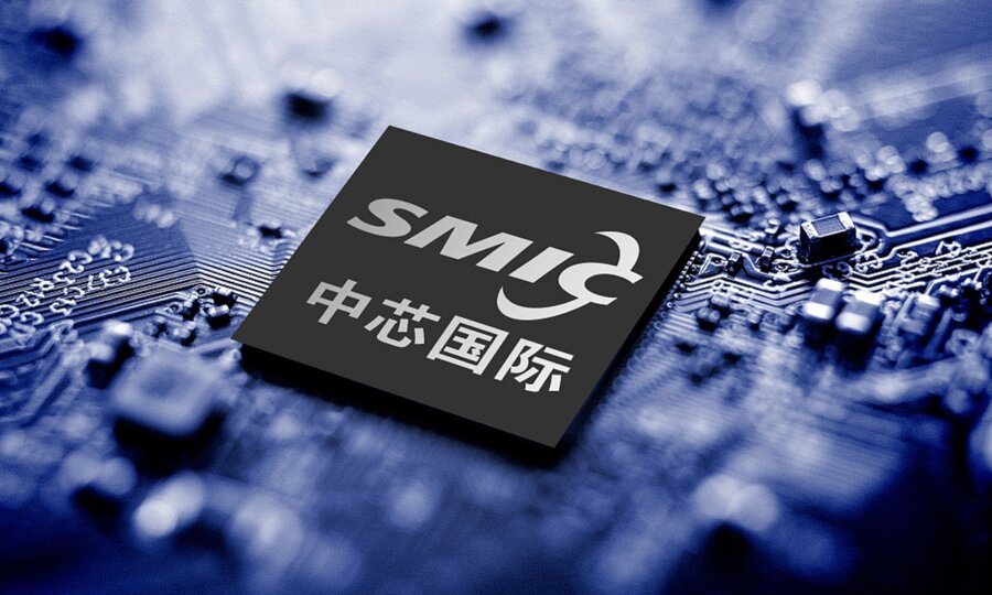 SMIC: Βουτιά στα έσοδα του μεγαλύτερου κατασκευαστή ημιαγωγών της Κίνας