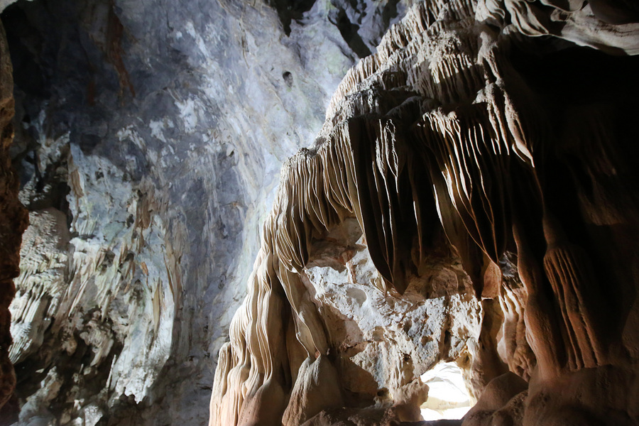 Καλάβρυτα: Σπήλαιο των Λιμνών, το εντυπωσιακό δημιούργημα της φύσης