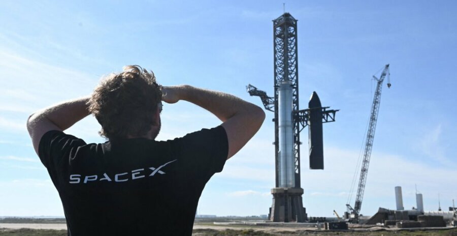 SpaceX: H διαστημική εταιρεία του Μασκ επεκτείνεται στο Τέξας αλλά δεν πληρώνει τα… χρέη της