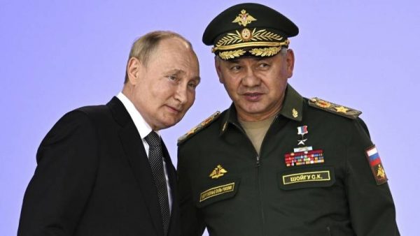 Ρωσία: Ο πόλεμος μετασχηματίζει τη χώρα- Το νέο μοντέλο που επιλέγει ο Πούτιν