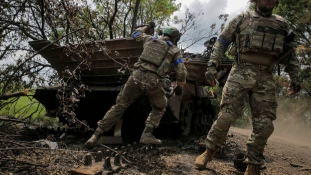 Ουκρανία: Σφίγγει ο ρωσικός κλοιός στην περιφέρεια Χάρκοβο - Υποχωρεί ο ουκρανικός στρατός