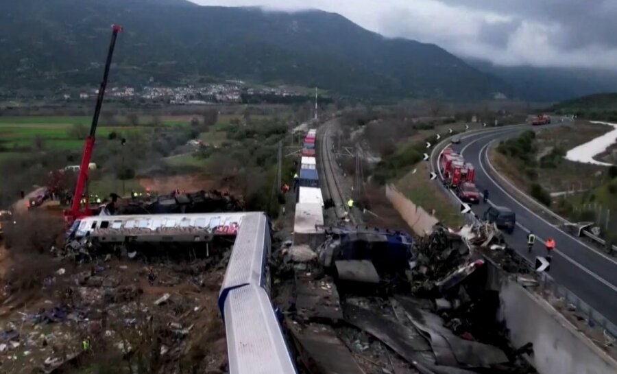 Σιδηροδρομική τραγωδία Τεμπών: Στον ειδικό εφέτη ανακριτή το πόρισμα των συγγενών των θυμάτων