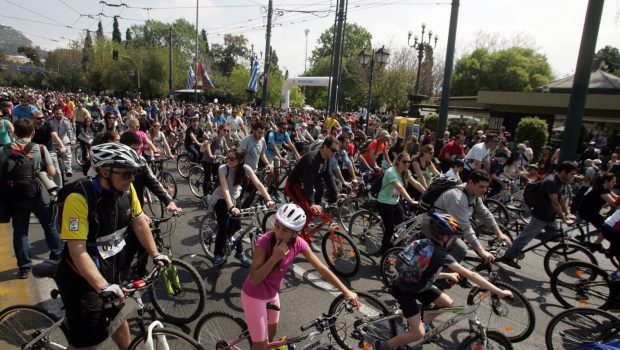 Κλειστοί δρόμοι την Κυριακή στην Αθήνα λόγω του «Ποδηλατικού Γύρου»