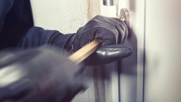 Κηφισιά: Άγνωστοι διέρρηξαν τη Μητρόπολη και αφαίρεσαν κουτί με 10.000 ευρώ