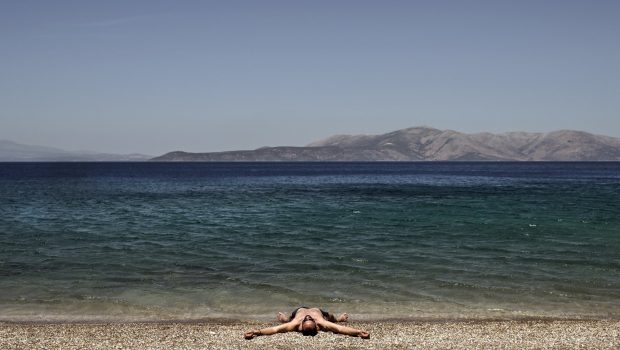ΠΑΚΟΕ: Δημοσίευσε τη λίστα καταλληλότητας για τις παραλίες στα νότια και ανατολικά προάστια της Αττικής