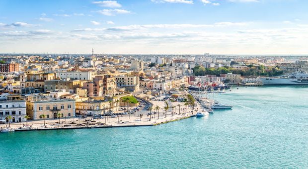 Ιταλία: Κατασχέθηκε κρουαζιερόπλοιο από τις αρχές του Μπρίντιζι