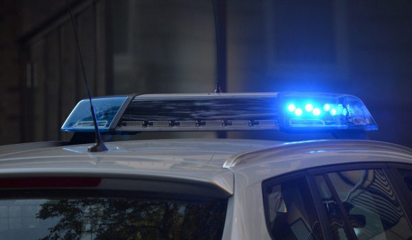 Θεσσαλονίκη: Άγρια συμπλοκή με προσαγωγές τεσσάρων ατόμων - Τον χτύπησε με πόρτα αυτοκινήτου