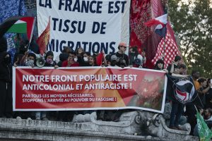 Γαλλικές εκλογές: Τα σενάρια της επόμενης μέρας μετά τη νίκη της Αριστεράς