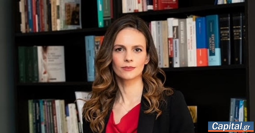 Η Έφη Αχτσιόγλου στο πρόγραμμα Field της Jacinda Ardern