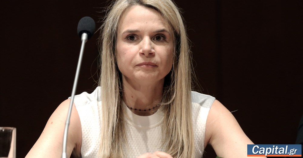 Αποσύρεται η Μιλένα Αποστολάκη από τη διεκδίκηση της προεδρίας του ΠΑΣΟΚ