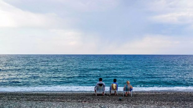 Καιρός: Καταιγίδες και δυνατοί άνεμοι σε Δυτική και Κεντρική Ελλάδα - Πού θα κυμανθεί η θερμοκρασία