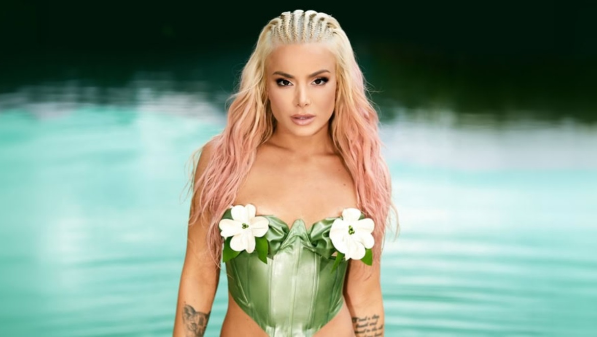 Josephine - «Μύθος»: Το νέο της ethnic single με το εντυπωσιακό video