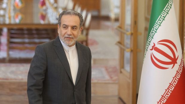 Ιράν: Προειδοποιεί τη Ρωσία να μη συνταχθεί με το Αζερμπαϊτζάν σε συνοριακή διαμάχη