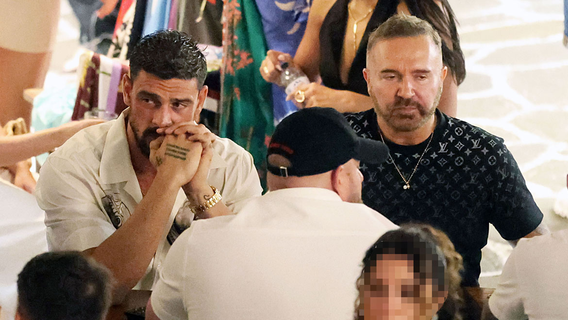 Γιώργος Βάλαρης για τη γνωριμία με τον Michelle Morrone: «Εγώ του έκλεισα το σπίτι στη Μύκονο»