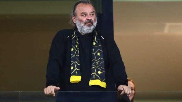 «Μπήκε στα αποδυτήρια και φώναζε στον Λουτσέσκου»