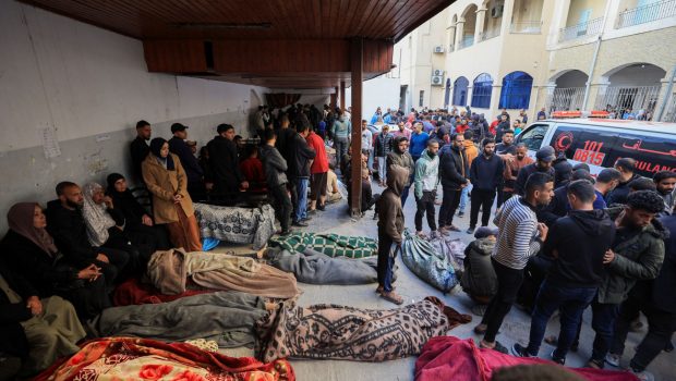 Γάζα: Πάνω από 350 νεκροί σε λίγες ώρες - Αιματοκύλισμα με τις ευλογίες Τραμπ