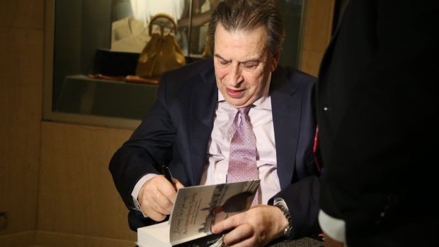 Πέθανε ο δημοσιογράφος Λάμπης Τσιριγωτάκης