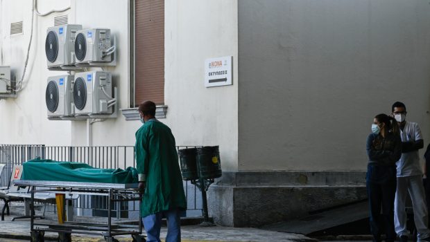 Ο εμφύλιος των ιατροδικαστών | in.gr