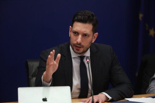 Προκλητικός ο Κυρανάκης για τις απολύσεις όσων καταγγέλλουν παραλείψεις στα ΜΜΜ – Από το «τους ενθαρρύνω» στο «δεν είμαστε εργατοπατέρες»