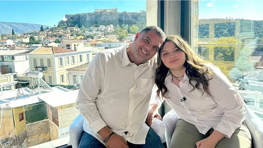Δημήτρης Παπανικολάου: «Στα 15 που είπαμε στην Άρια ότι έχει αυτισμό, τότε απελευθερώθηκε - Κατάλαβε γιατί διαφέρει»