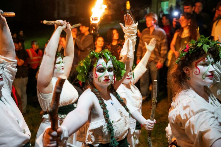 Το Beltane Fire Festival των Κελτών μας μεταφέρει χιλιάδες χρόνια πίσω