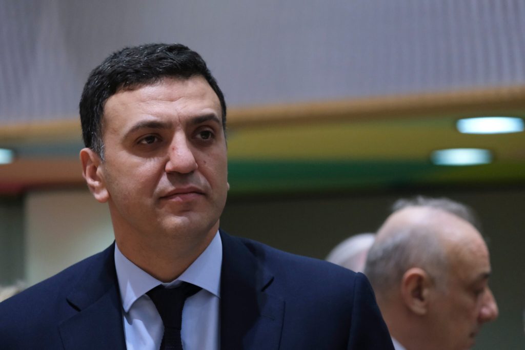 Κικίλιας: «Στόχος μας είναι να αποδείξουμε ότι δεν είναι πολυτέλεια να ταξιδεύουν οι Έλληνες στα νησιά»