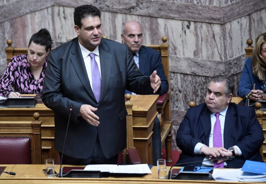Κόντρα στη Βουλή για τη σύνδεση της Blue Skies με την Ομάδα Αλήθειας – Στην Επιτροπή Πόθεν Έσχες παραπέμπει ο «αναρμόδιος» Λιβάνιος