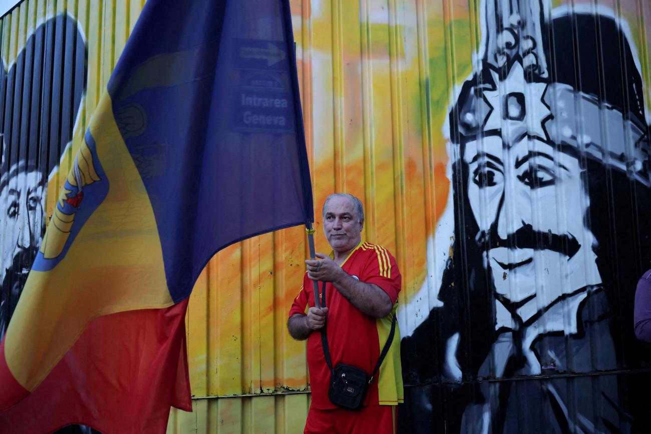 Ρουμανία: Προβάδισμα του ακροδεξιού Σίμιον που προωθεί τη «μελονοποίηση»