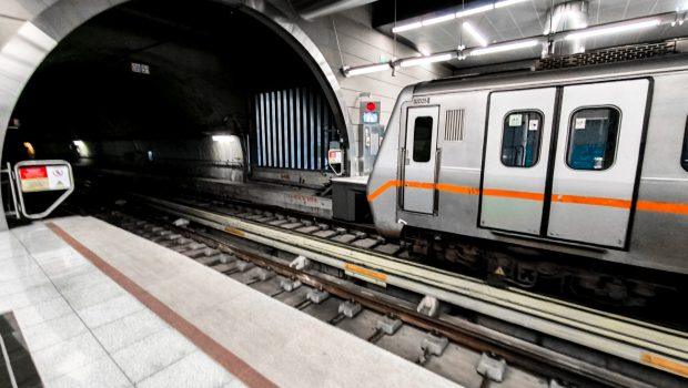 Πανικός στο Μετρό της Ανθούπολης - Επιβάτης έβγαλε μαχαίρι μέσα στον συρμό