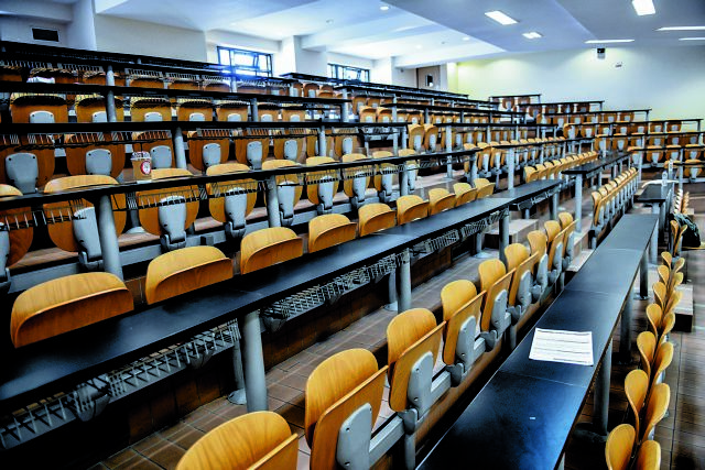 Το μπαλάκι στους πρυτάνεις επιμένει να πετά η κυβέρνηση για την ασφάλεια στα πανεπιστήμια