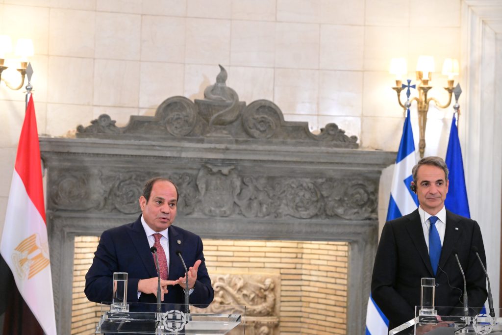 Συνάντηση Μητσοτάκη με Αλ Σίσι: «Μεγάλη προοπτική» στις σχέσεις μεταξύ Αθήνας – Καΐρου