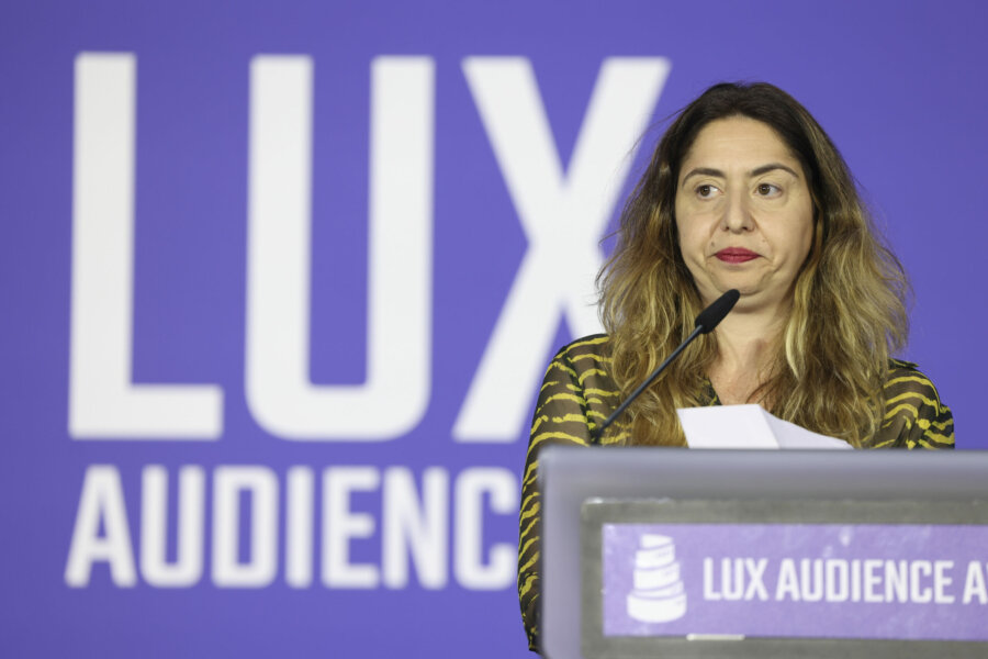 EP-182924A_Lux